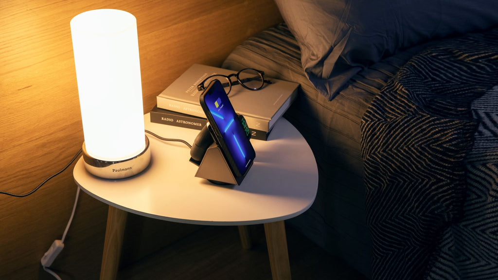 Fake: Wireless Charging At Nightstand Will Harm the Health